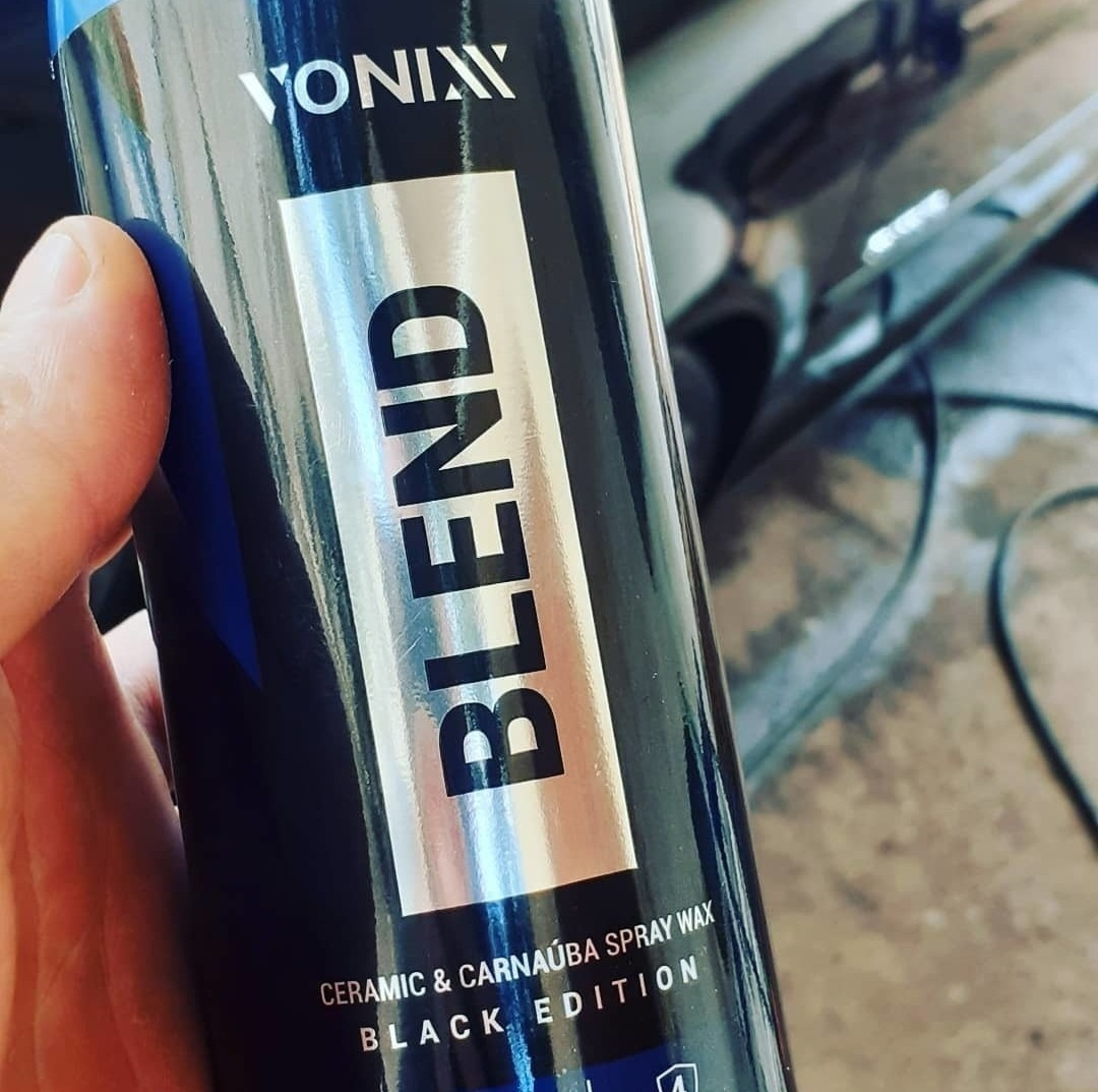 Cera Automotiva Liquida Blend Black Spray Vonixx Carnaúba